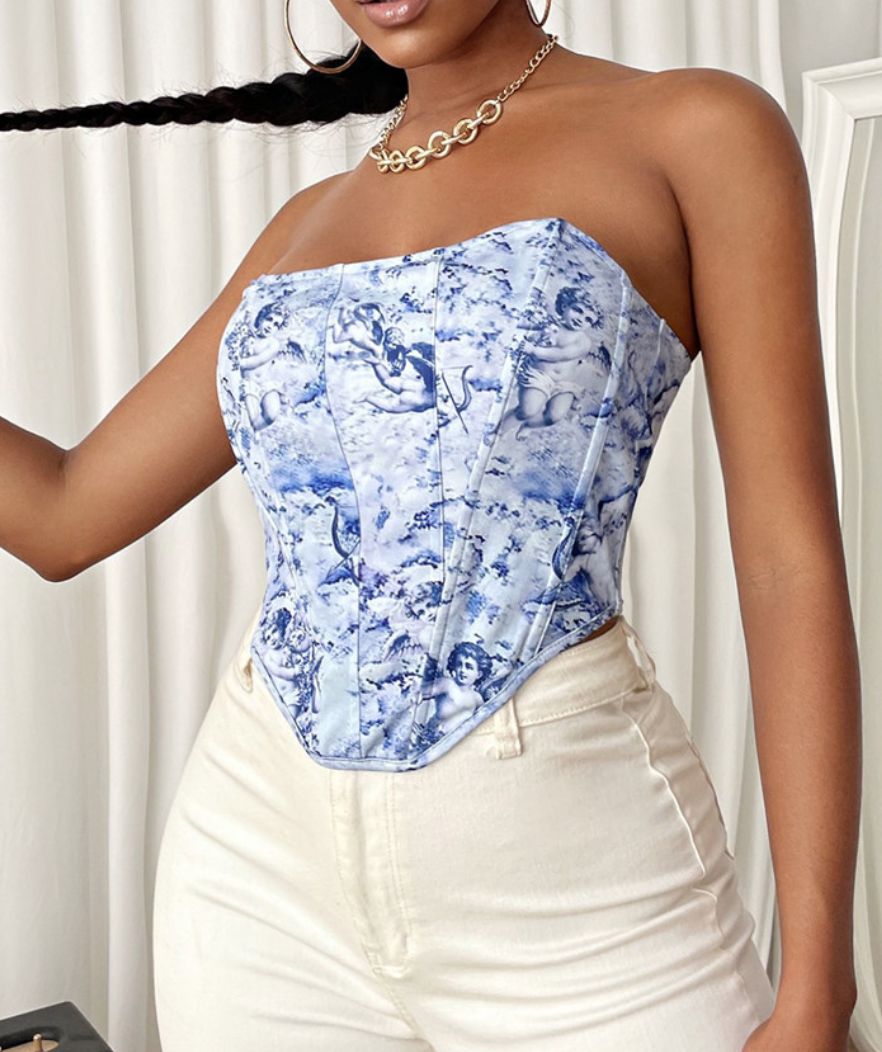 http://univers-corset.com/cdn/shop/files/corset-bleu-marine-blanc.jpg?v=1686120871